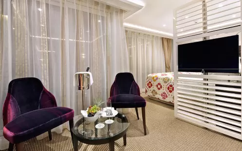 AmaWaterways AmaMora Accommodation Suite 2